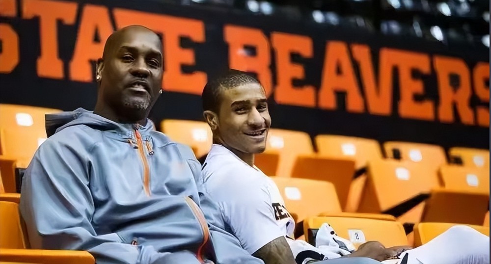 他的职业素 他的职业素